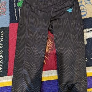 Rabbit versacapri trail with several pockets